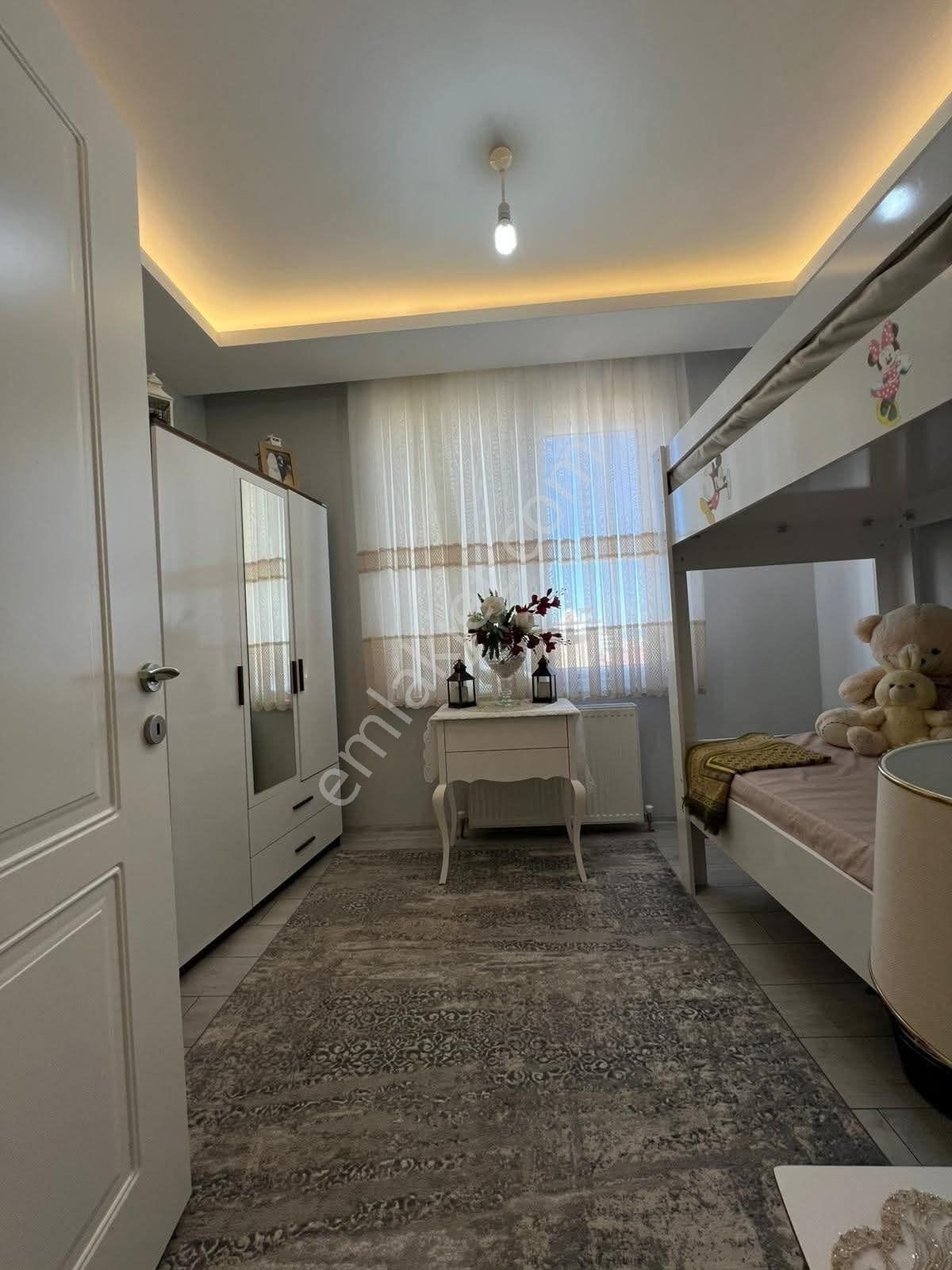 Ergünler İnşaattan Lüx Ebeveyn Banyolu 2+1 Satılık Daire - Görsel 8