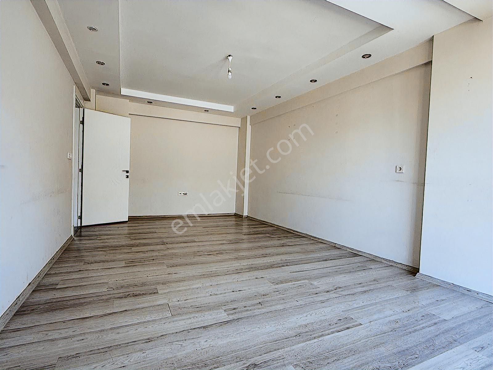 Binyapıdan Feslkanda Sıfır Ayarında Asansörlü Ara Kat Lüks Daire - Görsel 12