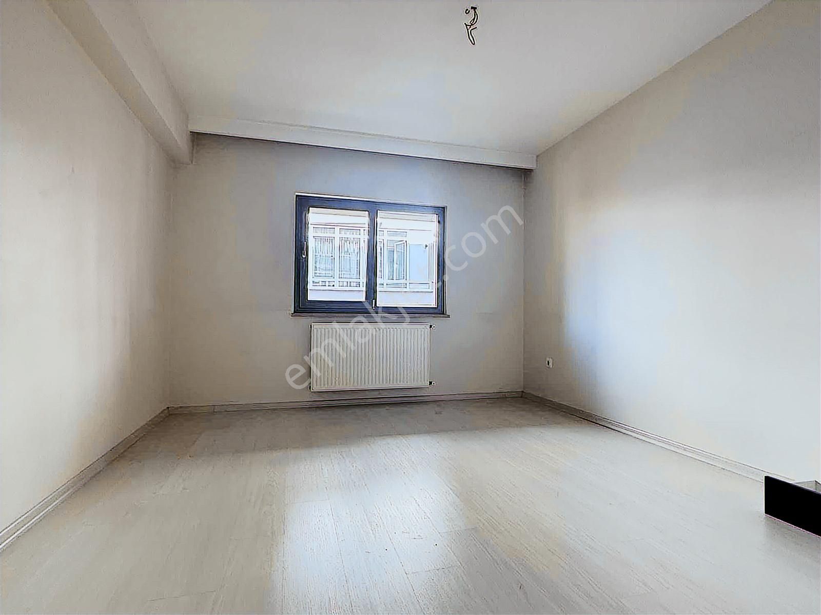 Binyapıdan İstiklal Caddesinde 3+1 Ara Kat Lüks Daire ! - Görsel 27