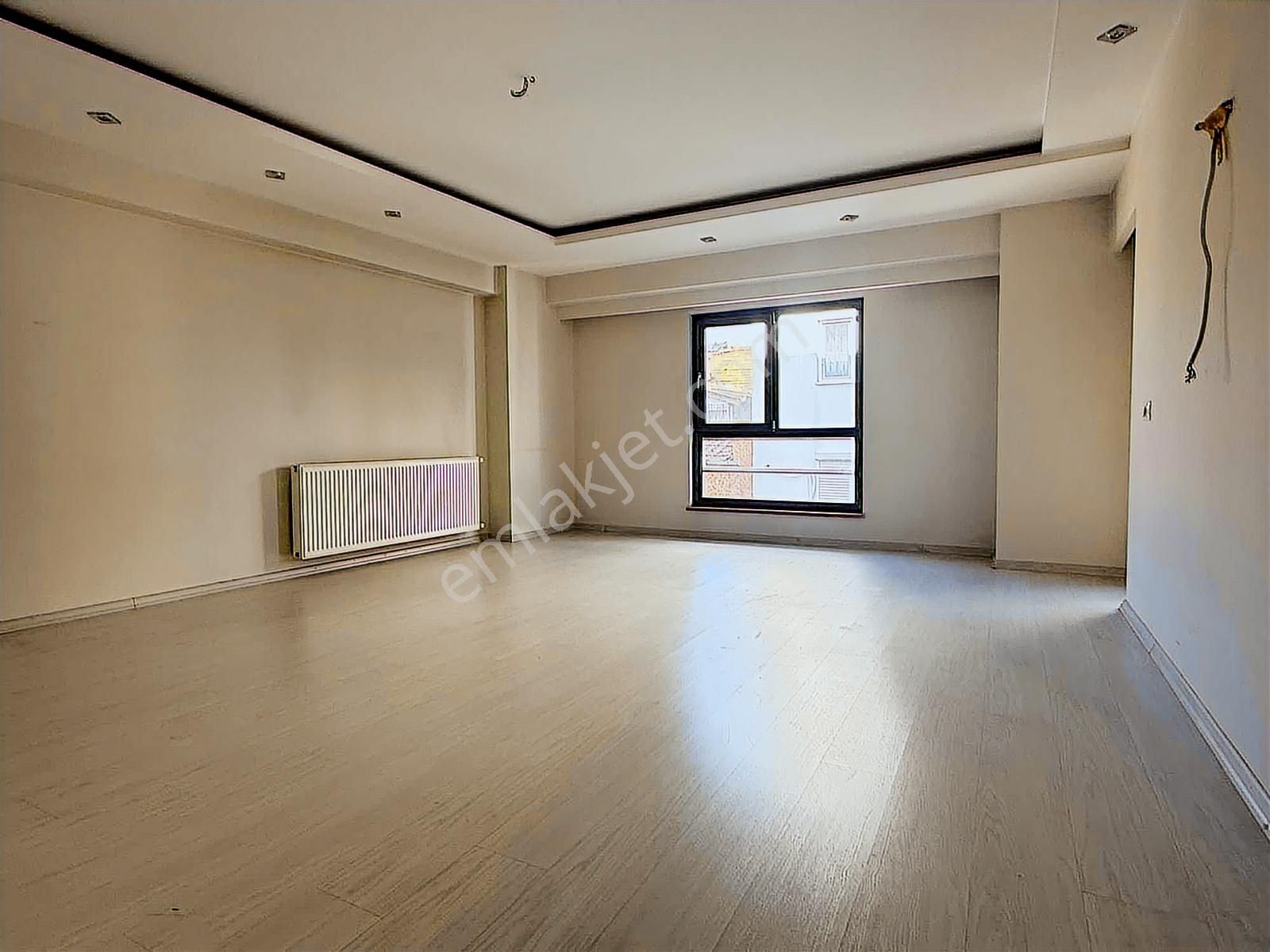 Binyapıdan İstiklal Caddesinde 3+1 Ara Kat Lüks Daire ! - Görsel 9