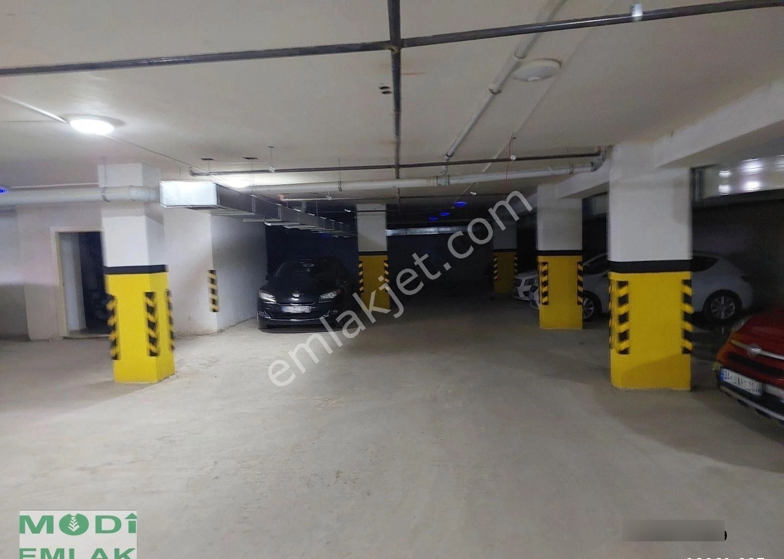 Fıstıkağacı Kapalı Otoparklı Asansörlü Satılık Dubleks 7+2 - Görsel 35