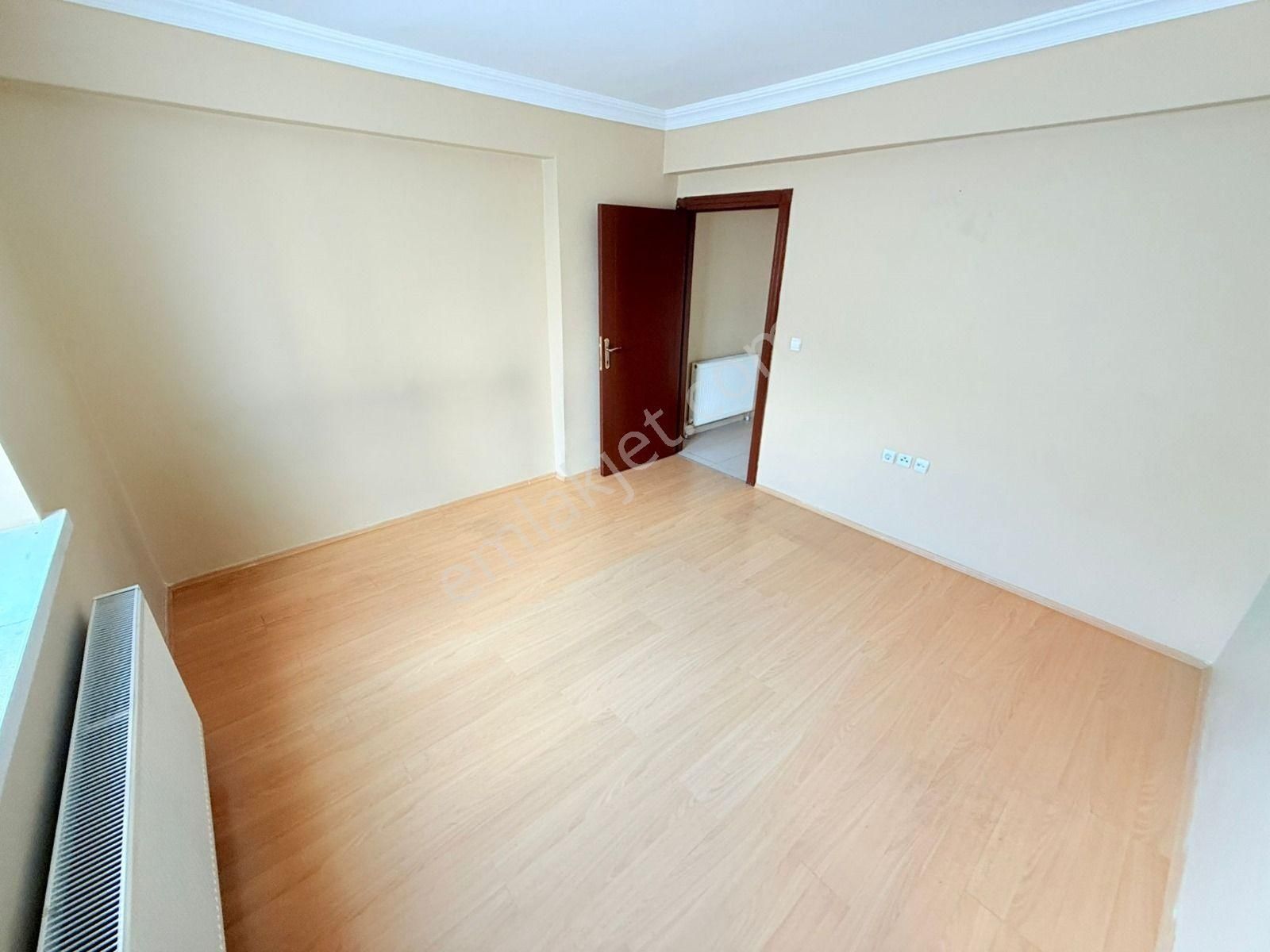 Barıştepe'de 3+1 Ara Katta Merkezi Konumunda Fırsat Daire Acilll - Görsel 25