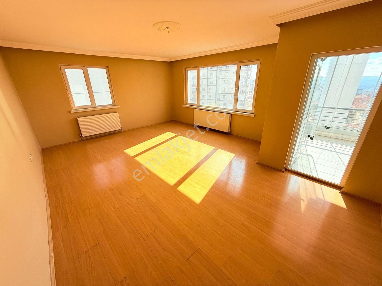 Barıştepe'de 3+1 Ara Katta Merkezi Konumunda Fırsat Daire Acilll - Görsel 12