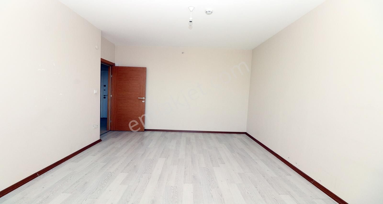 Esenyurt Metrobüse Yakın Acil Satılık Daire 2+1 - Görsel 17