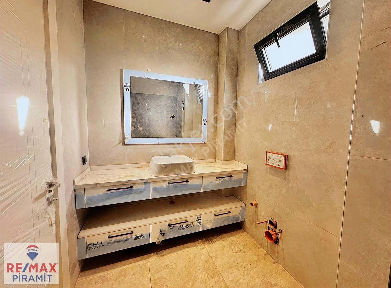 Tuzla Tepeörende Prestıjlı Sıtede 6+1 Lüks Vılla Genış Bahçe - Görsel 10