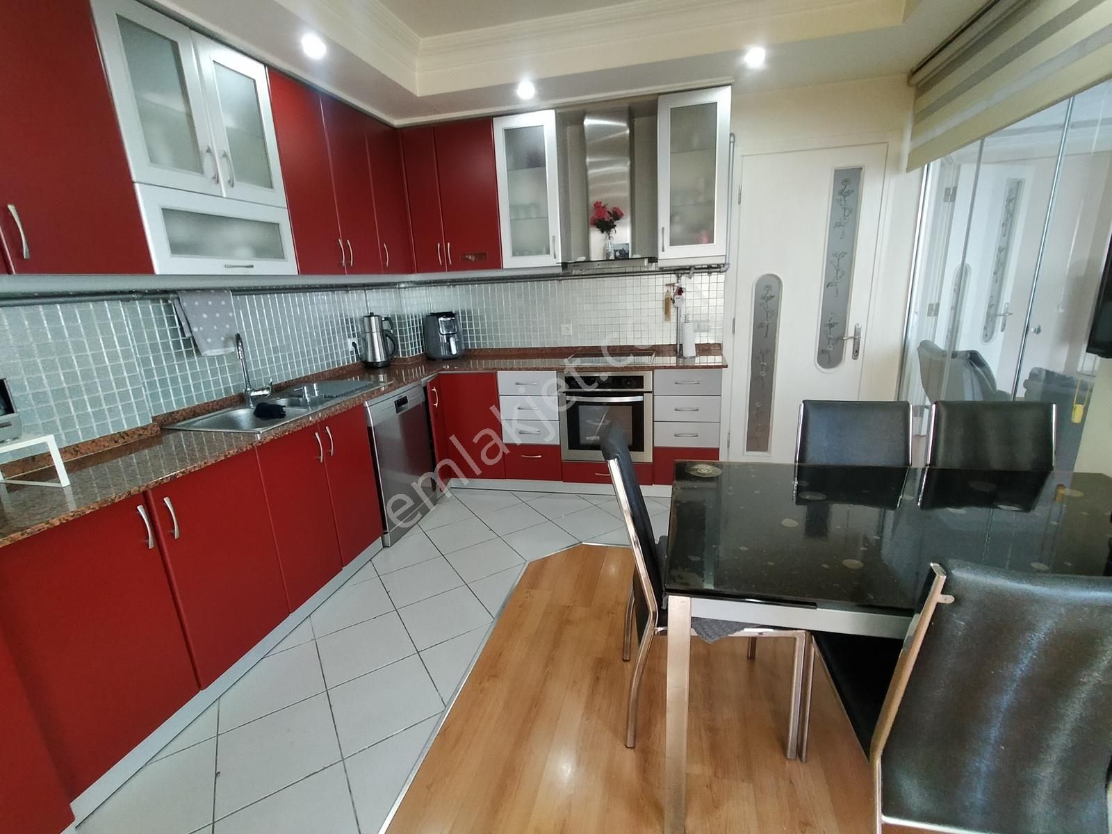 Çamlıkda Foruma 200 Metre Mesafede 170m 3+1 Satılık Daire - Görsel 3