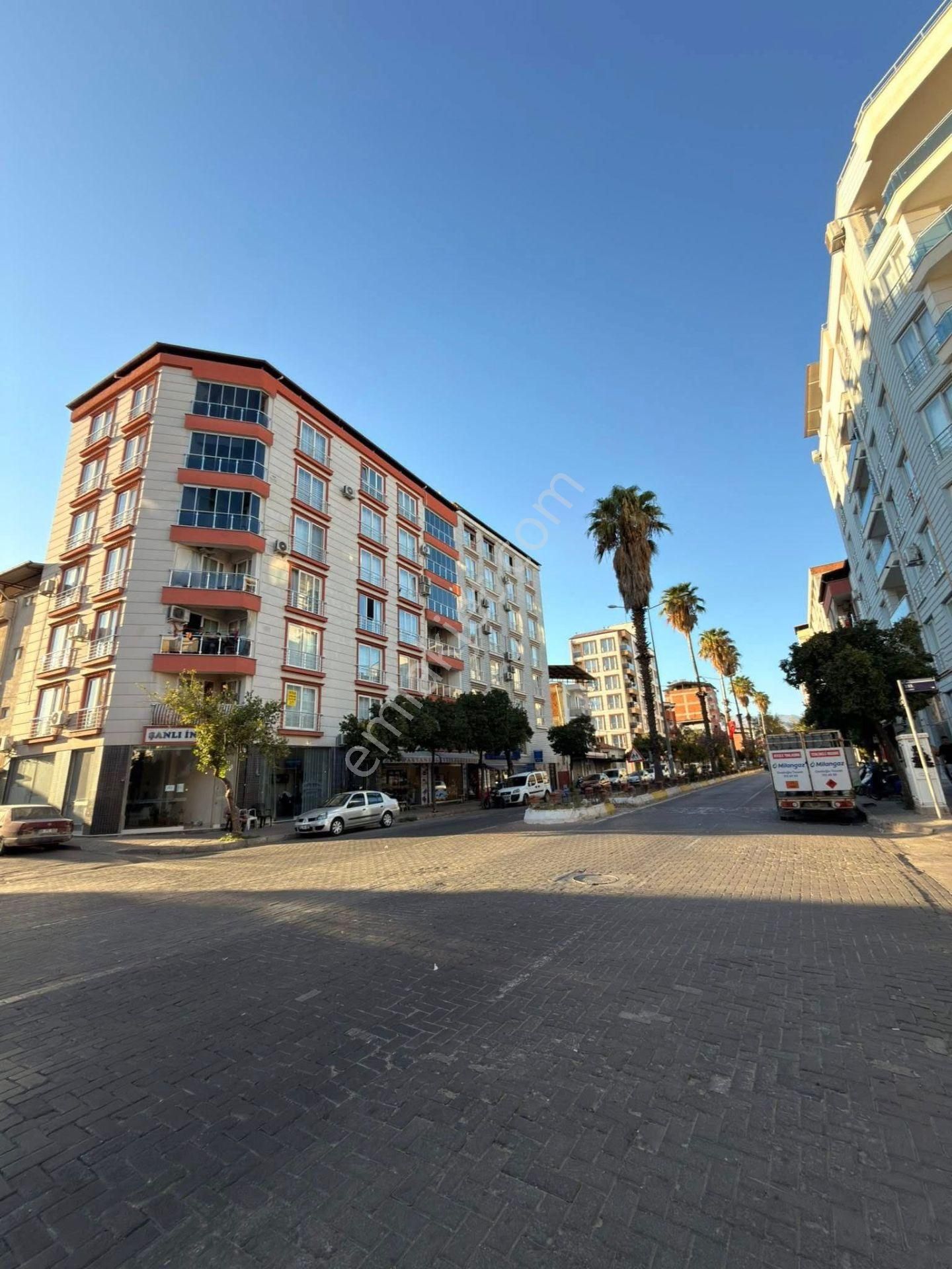 Nazilli🏡emlaktan-satılık Hürriyet Caddesinde 2+1 Ayrı Mutfak Daire - Görsel 12