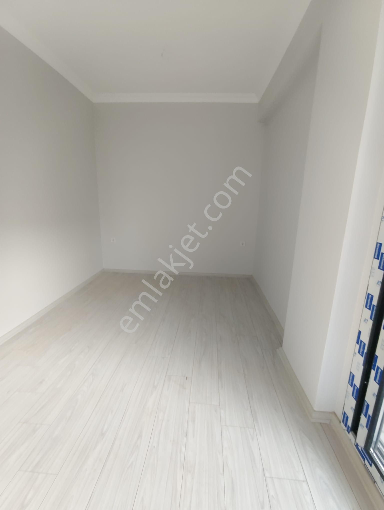 Menemen Ulus Mahallesinde 1+1 Satılık Daire - Görsel 11