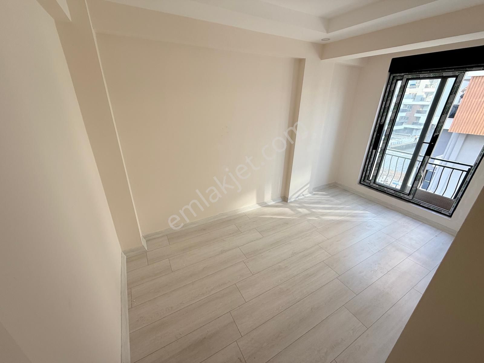 Havuzlu Site İçi Ulaşıma Yakın Pazar Market Yanı 2+1 - Görsel 14