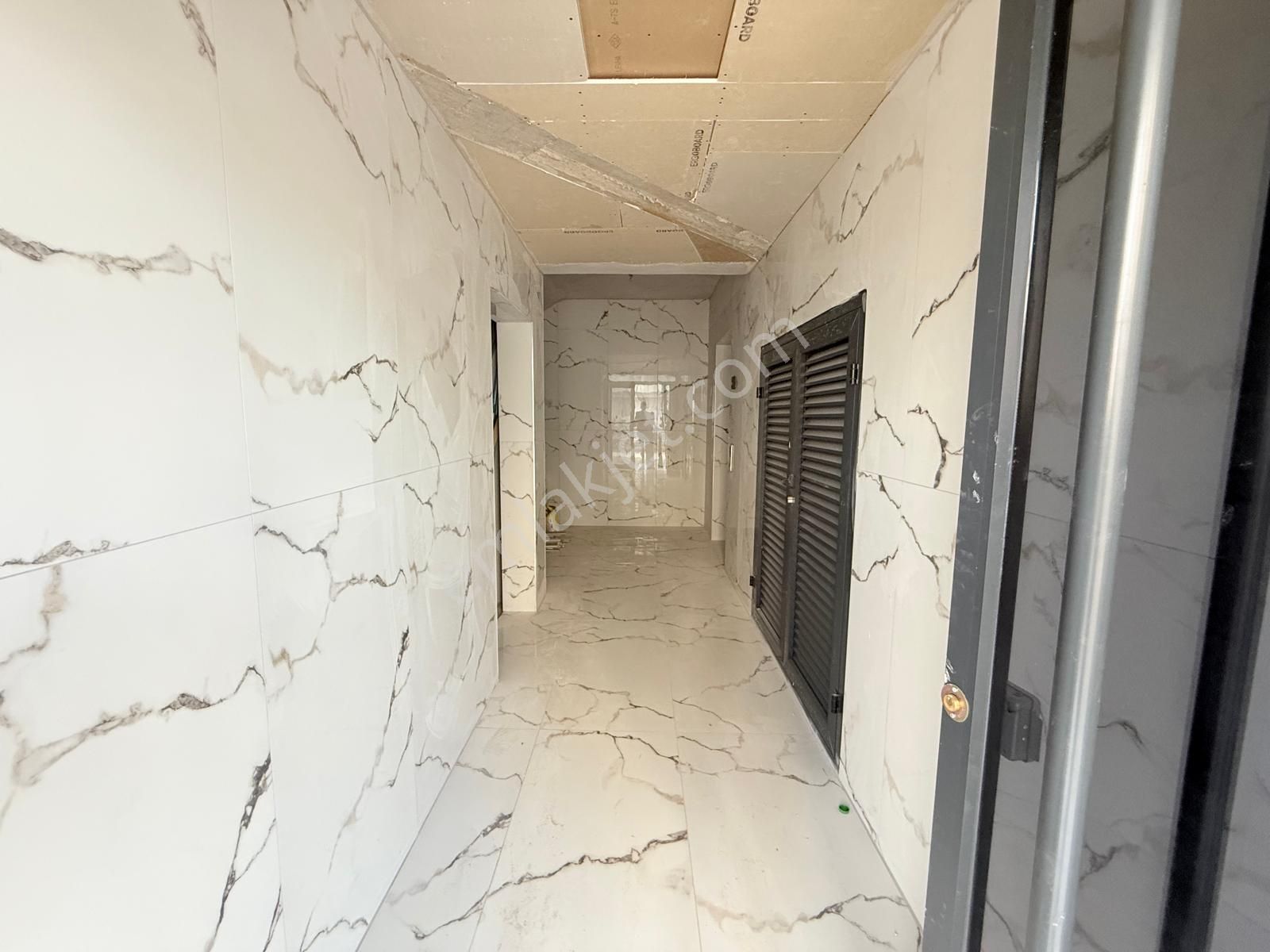 Havuzlu Site İçi Ulaşıma Yakın Pazar Market Yanı 2+1 - Görsel 25