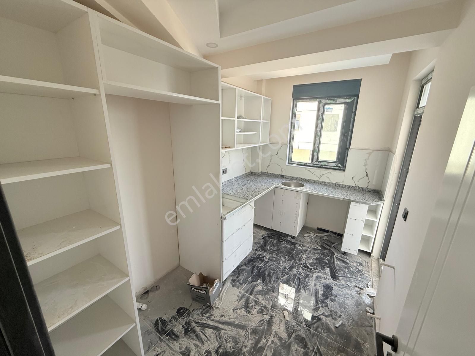 Havuzlu Site İçi Ulaşıma Yakın Pazar Market Yanı 2+1 - Görsel 7