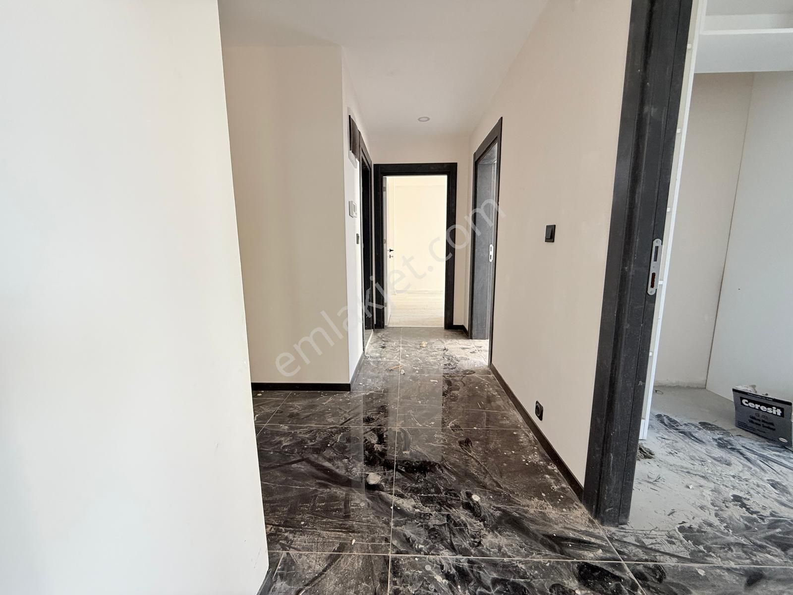 Havuzlu Site İçi Ulaşıma Yakın Pazar Market Yanı 2+1 - Görsel 18