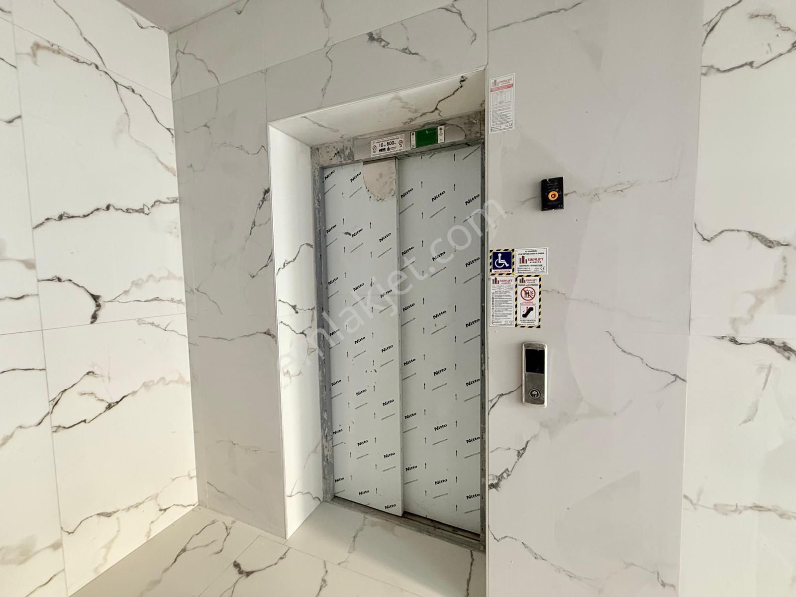 Havuzlu Site İçi Ulaşıma Yakın Pazar Market Yanı 2+1 - Görsel 24