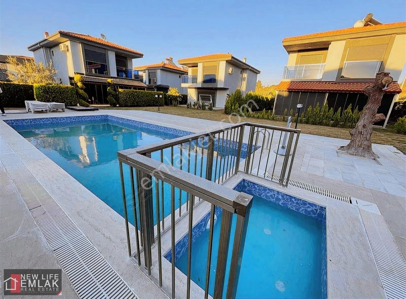 Kuşadası Karaovada Site İçinde Satılık Tek Müstakil Villa - Görsel 10