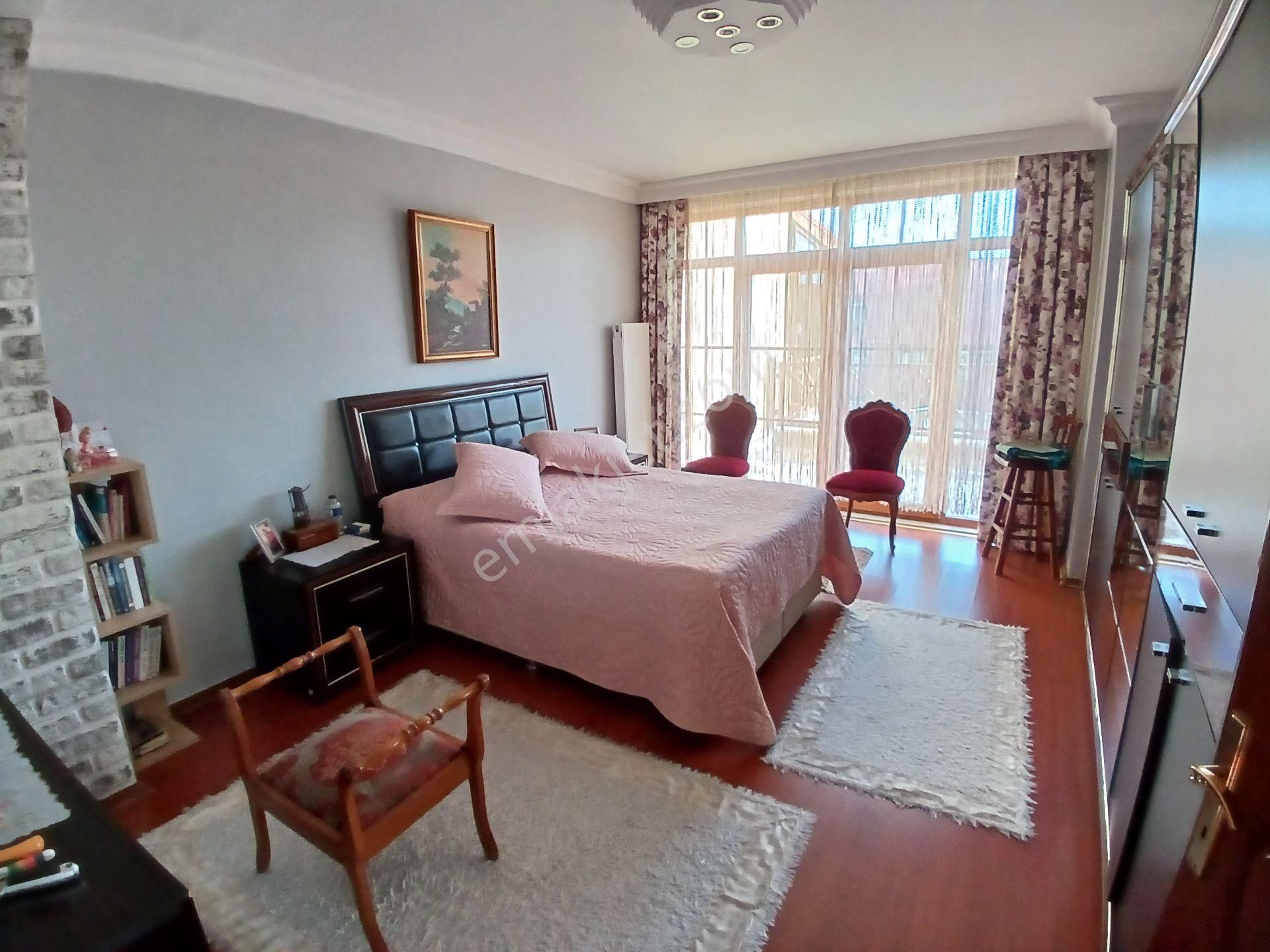 Polat Emlak..elit Sitede Havuz Başında Satılık Köşe Vila - Görsel 21