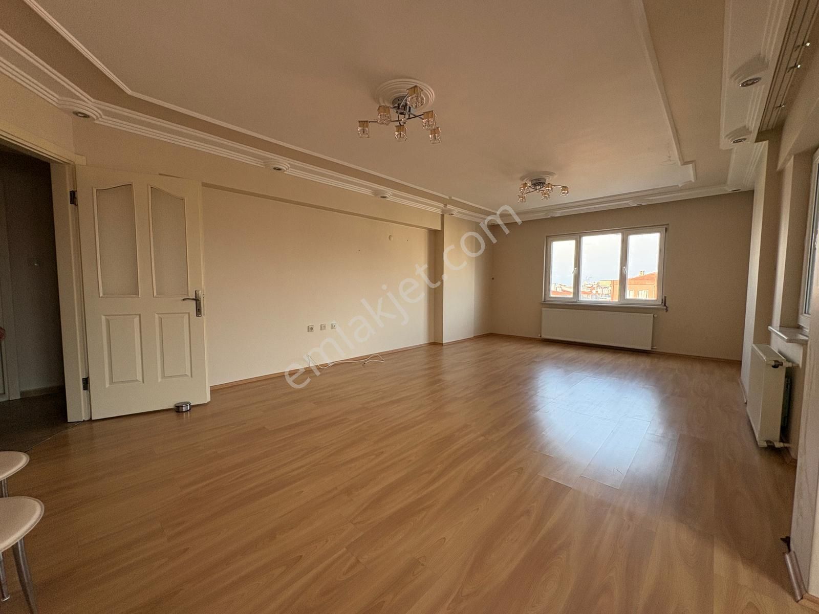 Mudanya Güzelyalı Cadde Üzeri Satılık Dubleks 5+1 Daire - Görsel 3