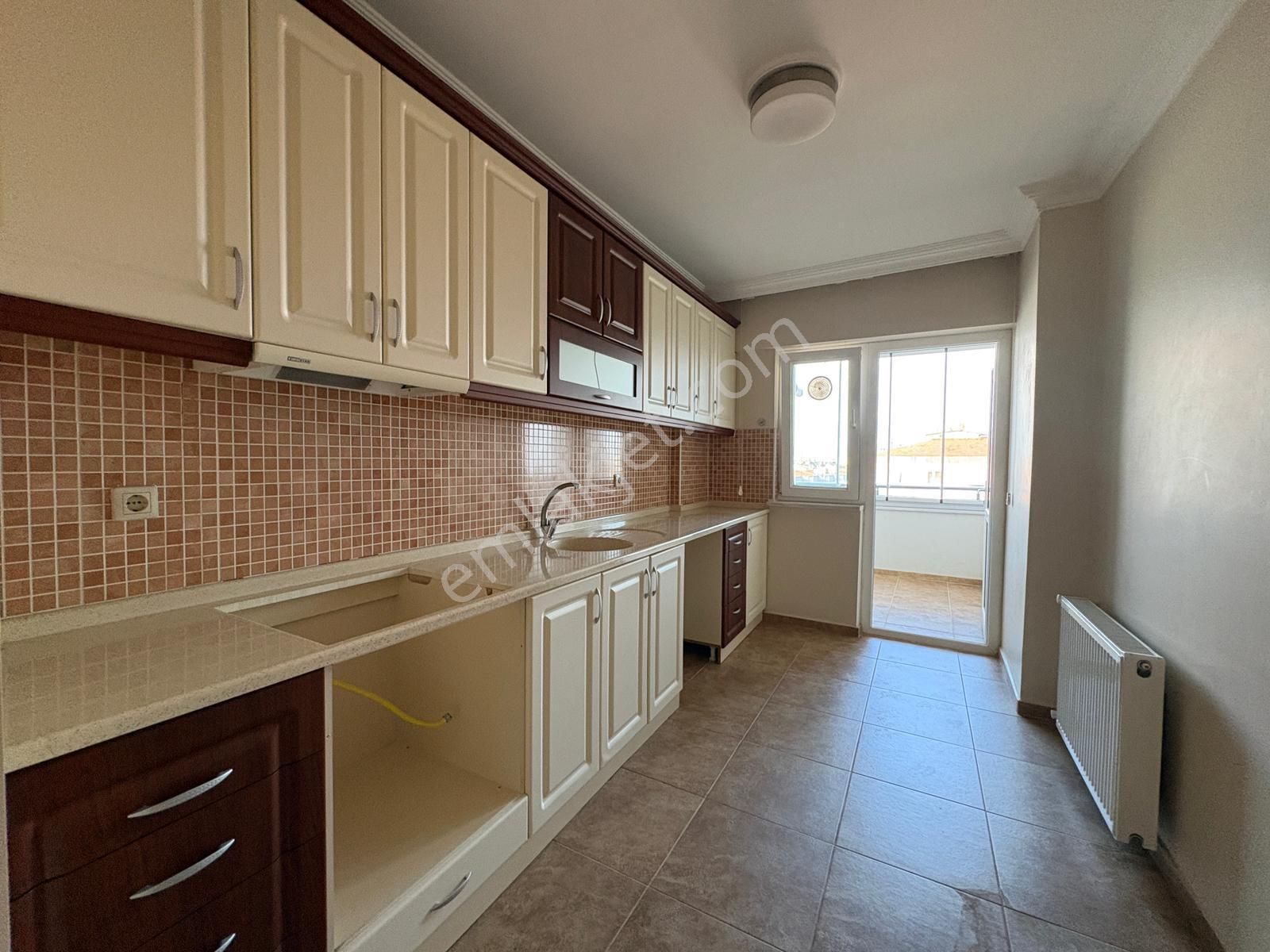 Mudanya Güzelyalı Cadde Üzeri Satılık Dubleks 5+1 Daire - Görsel 12