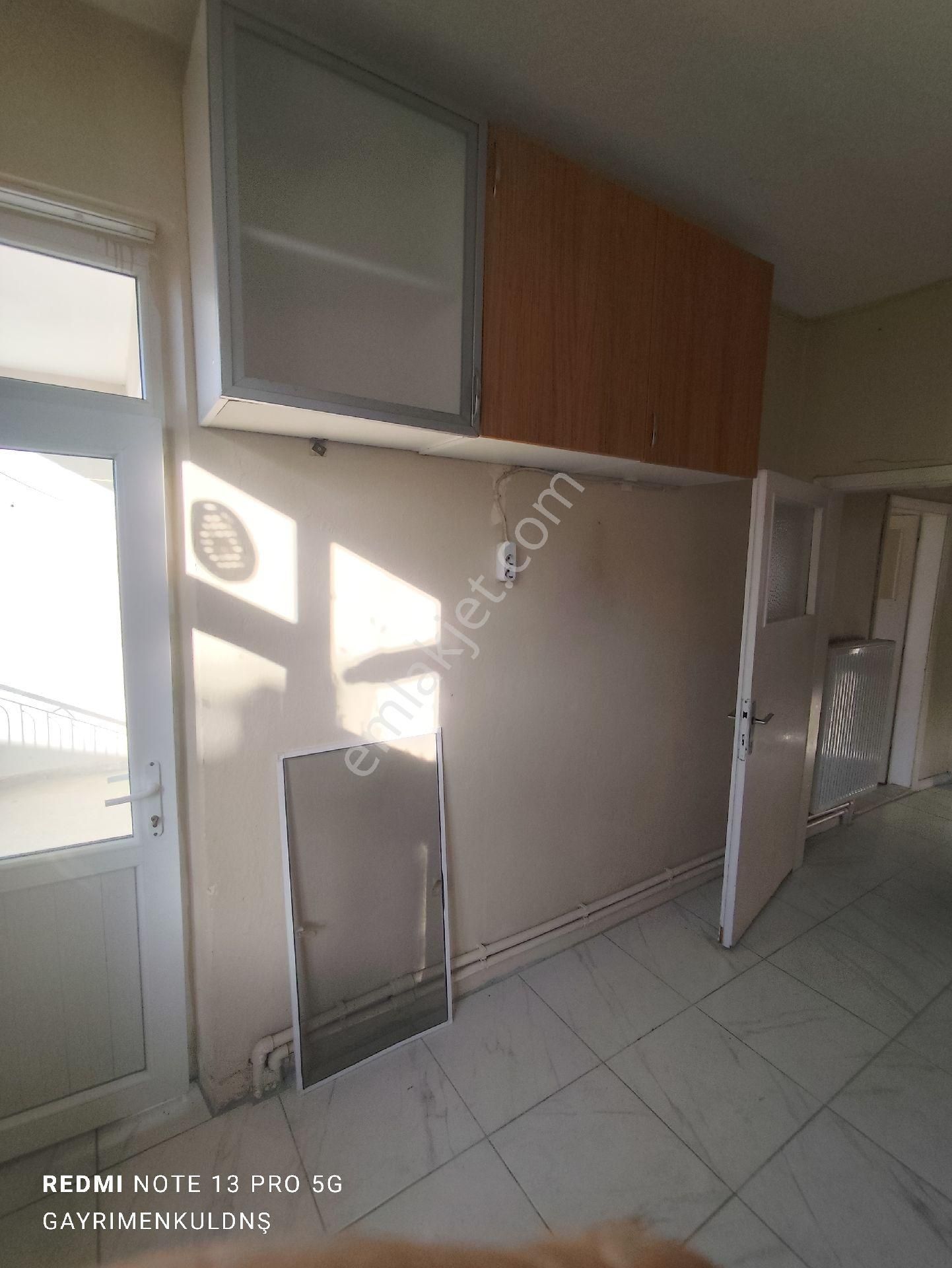 Sakarya Mahallesinde 3+1 Son Kat Satı - Görsel 4