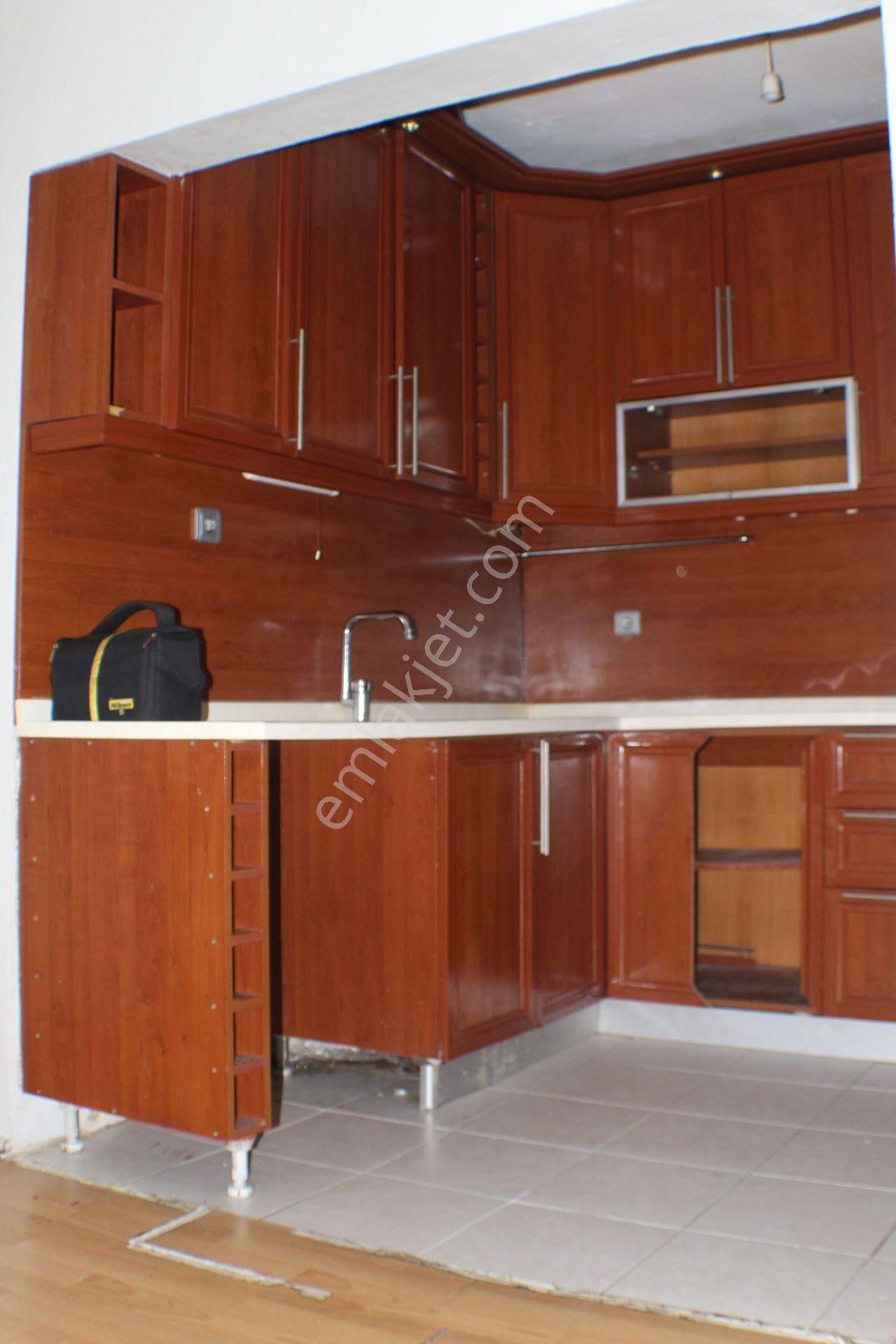 Bursa Yıldırım Setbaşı 2+1 85 M2 1. Kat Kombili Daire Satılık - Görsel 10