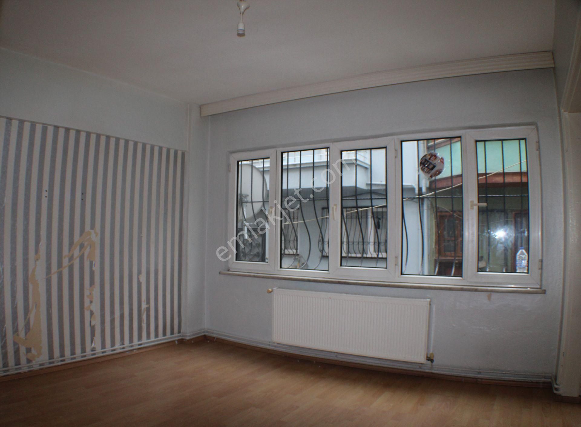 Bursa Yıldırım Setbaşı 2+1 85 M2 1. Kat Kombili Daire Satılık - Görsel 2