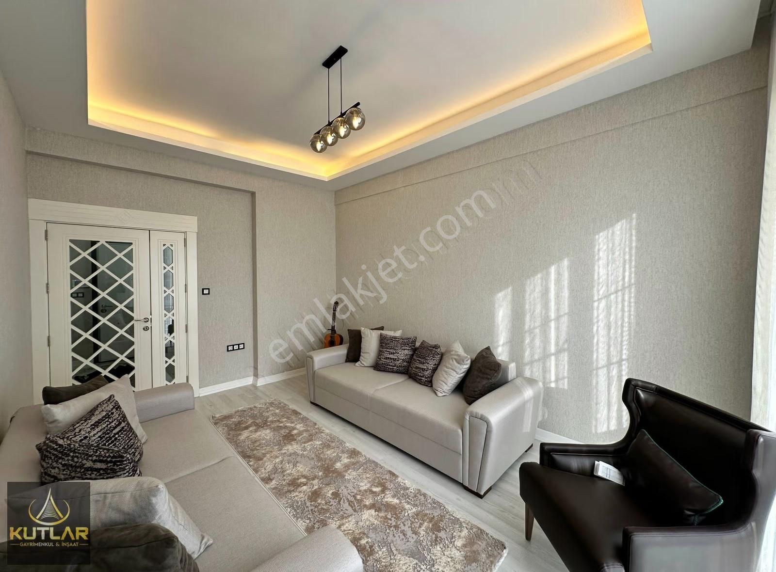 Kutlar'dan Şehirgösteren De Fırsat 3+1 Daire - Görsel 7