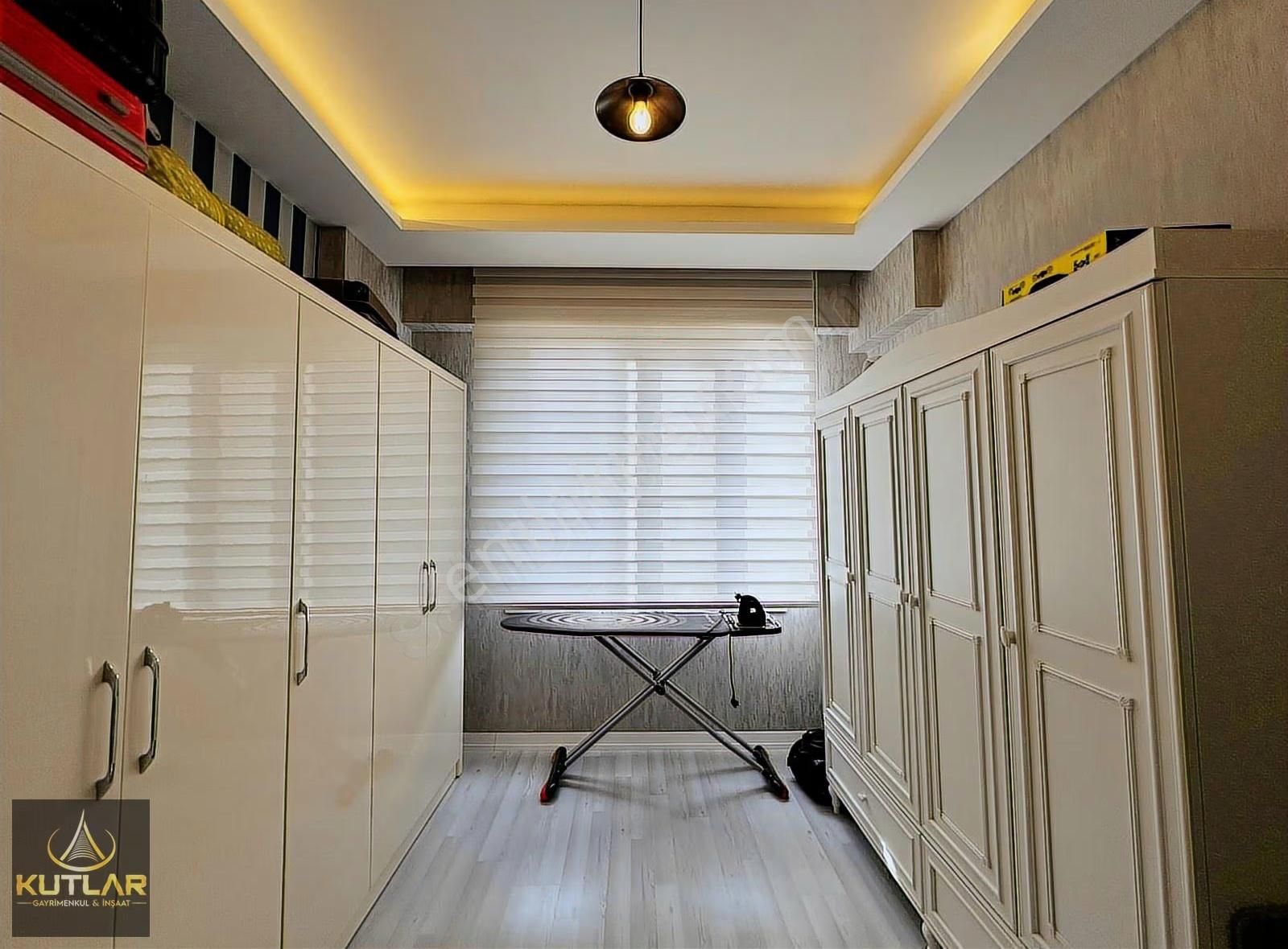 Kutlar'dan Şehirgösteren De Fırsat 3+1 Daire - Görsel 8