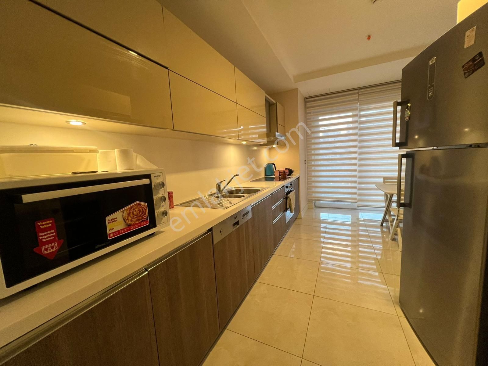 Kiptaş Venezia Mega'da Satılık 3+1 Boş Avm Mnz. Balkonlu Ful Eşyalı Daire - Görsel 7