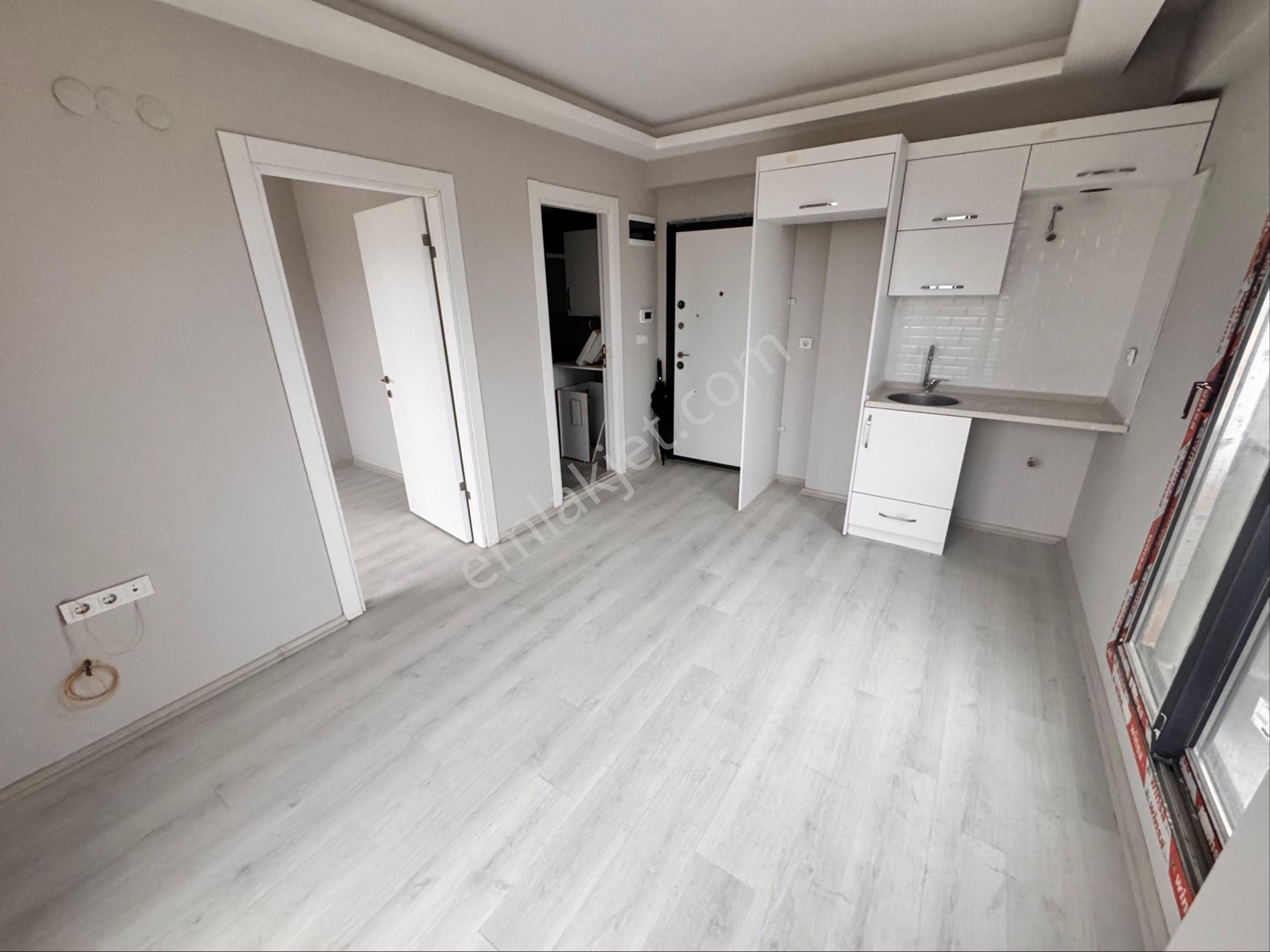 Novuss'dan Kampüs Karşısı, Havuzlu Site İçi 1+1 Balkonlu Daire - Görsel 13