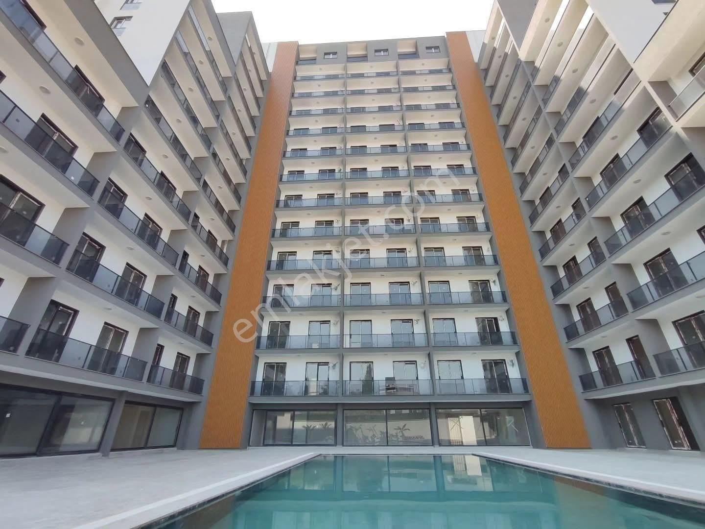 Novuss'dan Kampüs Karşısı, Havuzlu Site İçi 1+1 Balkonlu Daire