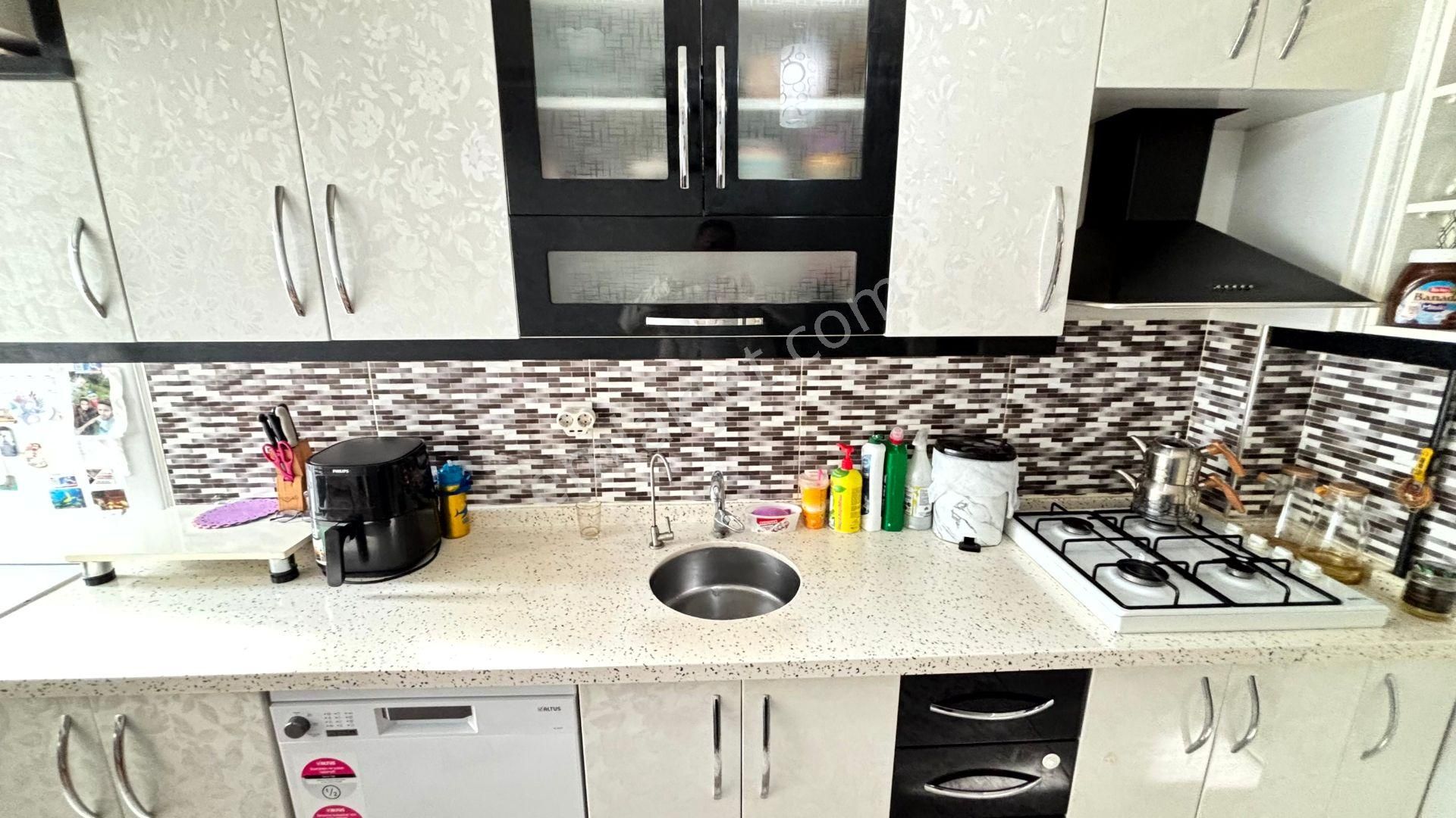 Pursaklar Merkez'de Protokol Yolu Yakını Ara Kat 3+1 Yapılı Daire - Görsel 10