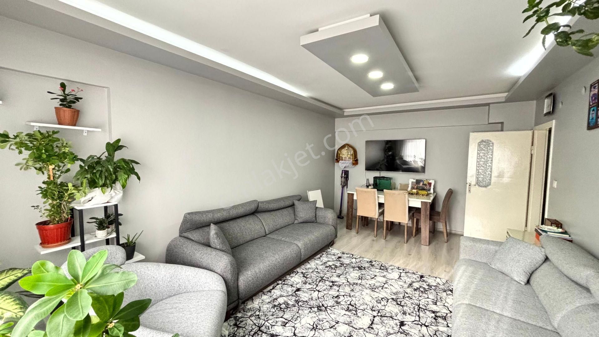 Pursaklar Merkez'de Protokol Yolu Yakını Ara Kat 3+1 Yapılı Daire - Görsel 7