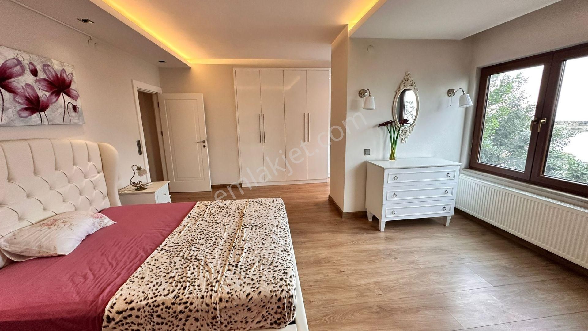 Trabzon Akçaabat Söğütlüde Kiralık Eşyalı Dubleks Daire - Görsel 17