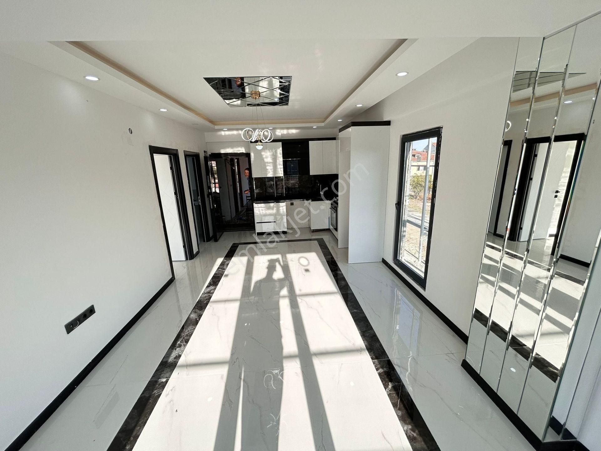 Havuzlar Mahallesi Viyap İnşaatta Sıfır 1+1 Fırsat Daire!