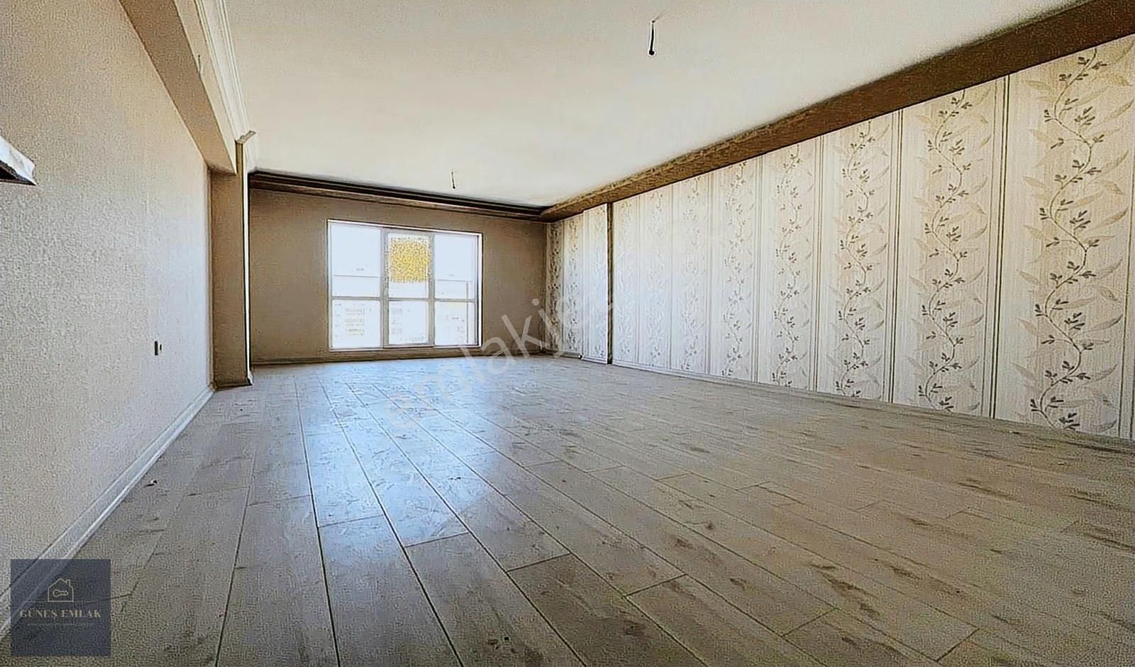 Yenikent'te 4+1ve 3+1 İki Daire Oturuma Hazır Az Bulunur Kaçırma - Görsel 13