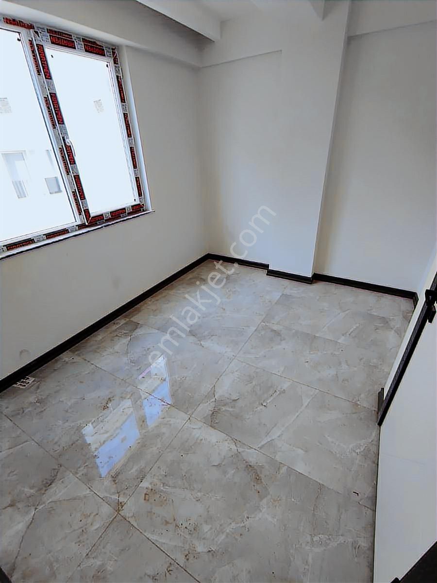 Fazelden Karabekir Sokakta Zeminden Isıtma 1+1 - Görsel 6