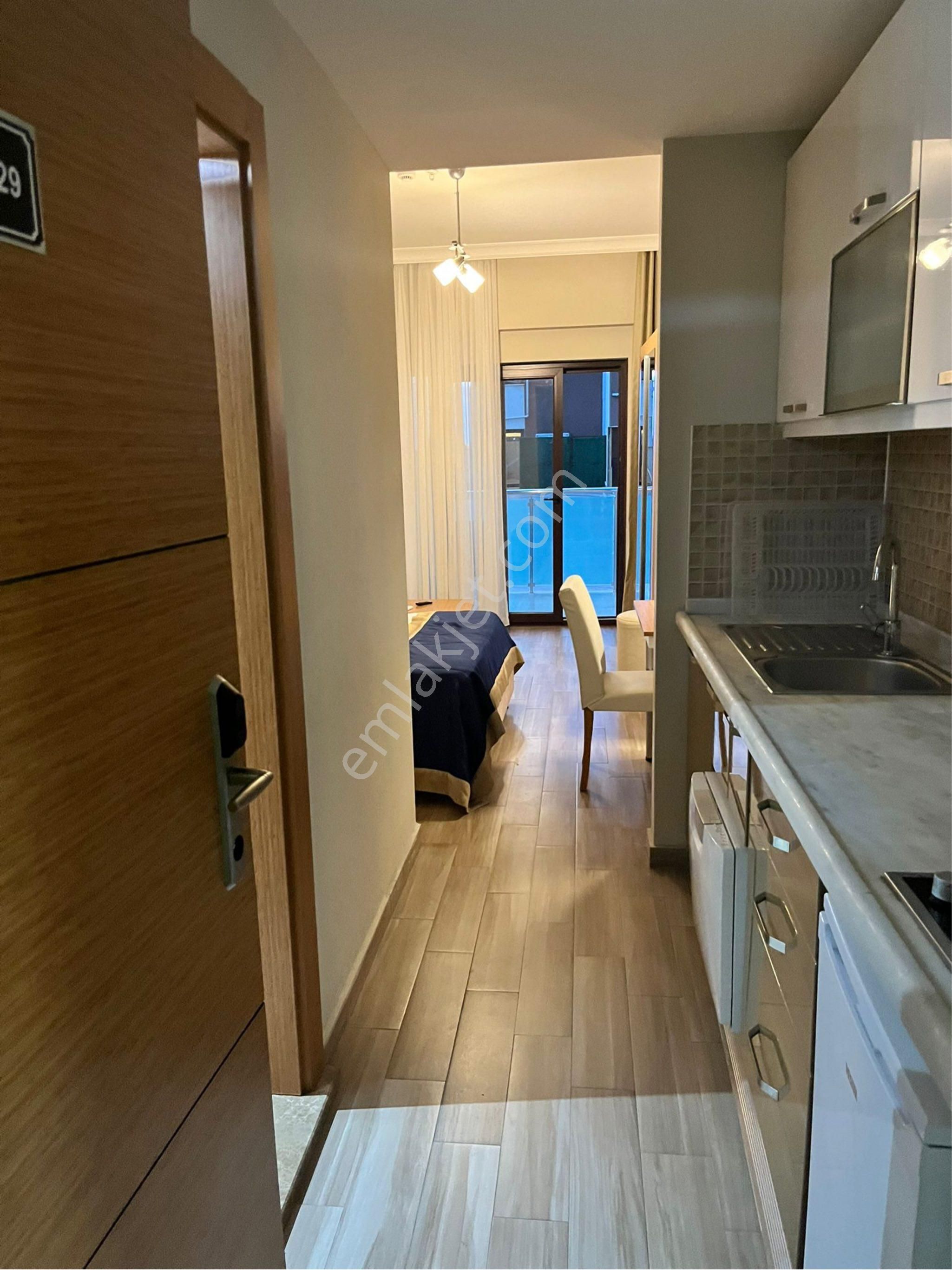 1+0 Kırmızı Dönem Devre Tatil