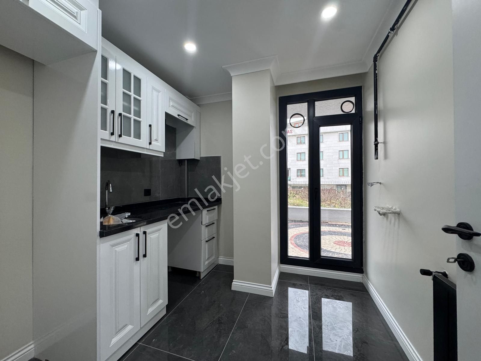 Beylikdüzü Kavaklı Da 1+1 Bahçe Kullanımlı Sıfır Daire - Görsel 15