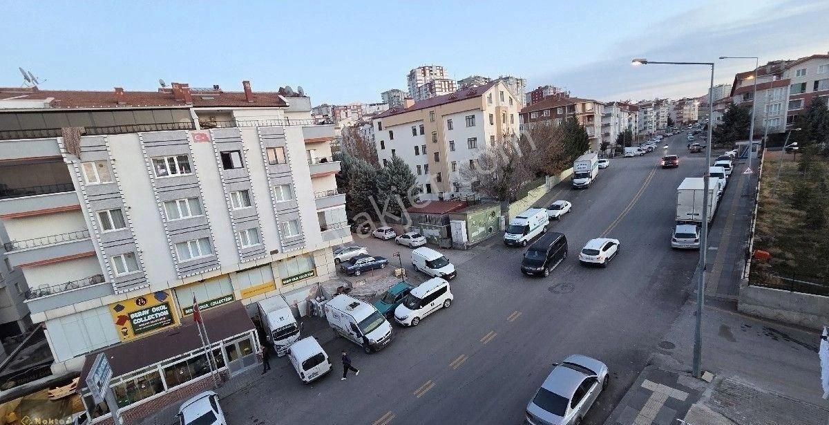 Etimesgıt Süvaride Bulvara Yakın Ful Yenilenmiş 120m2// 3.kat//3+1 Satılık - Görsel 5