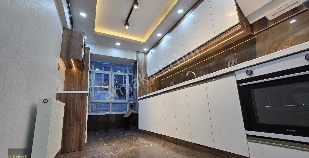 Etimesgıt Süvaride Bulvara Yakın Ful Yenilenmiş 120m2// 3.kat//3+1 Satılık - Görsel 34