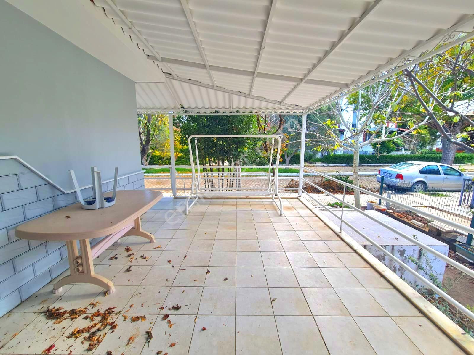 Kuşadasında Plaja Çok Yakın 3+1 Bahçeli Yazlık - Görsel 7