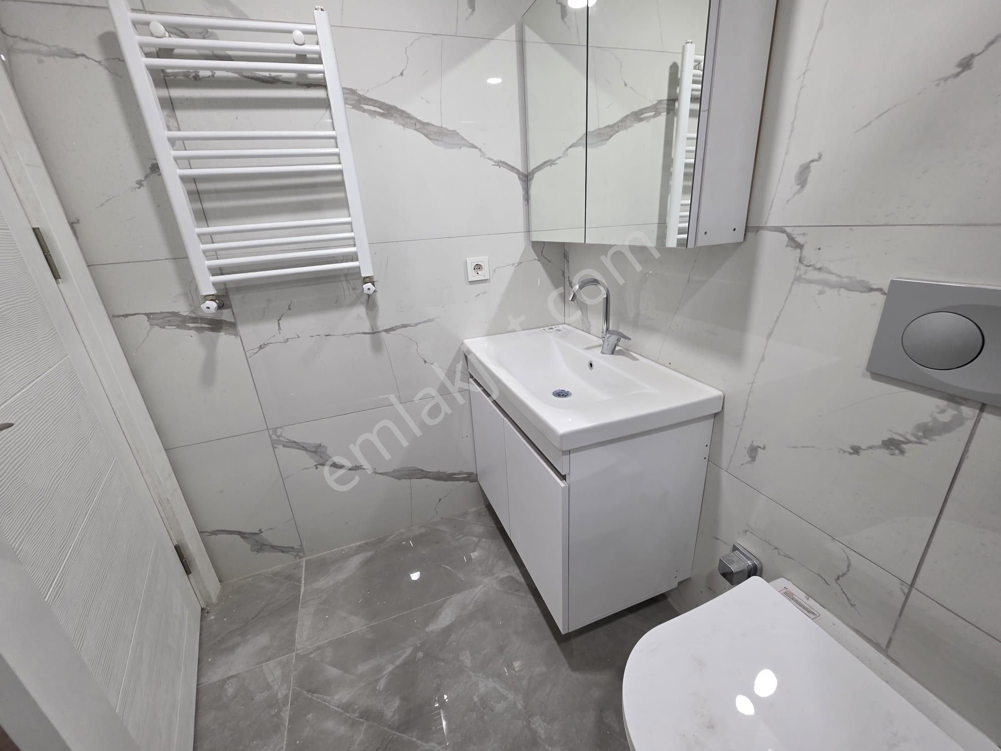 Bahçelievler Siyavuşpaşa Merkez 3+1 Sıfır Bina Kapalı Otoparklı - Görsel 7