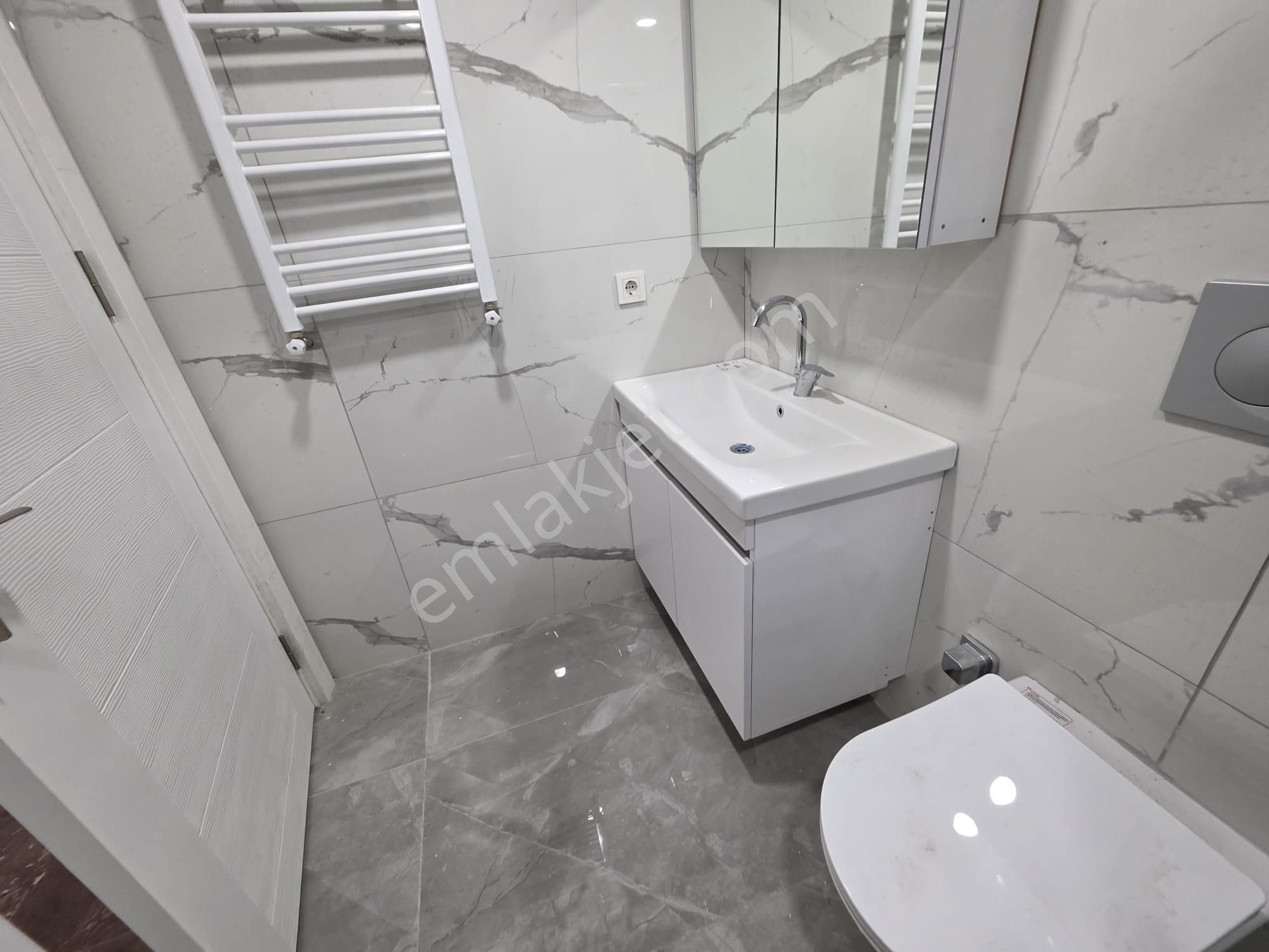 Bahçelievler Siyavuşpaşa Merkez 3+1 Sıfır Bina Kapalı Otoparklı - Görsel 8