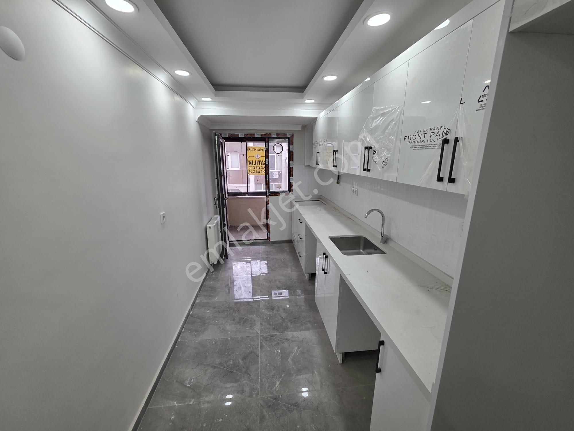 Bahçelievler Siyavuşpaşa Merkez 3+1 Sıfır Bina Kapalı Otoparklı - Görsel 32