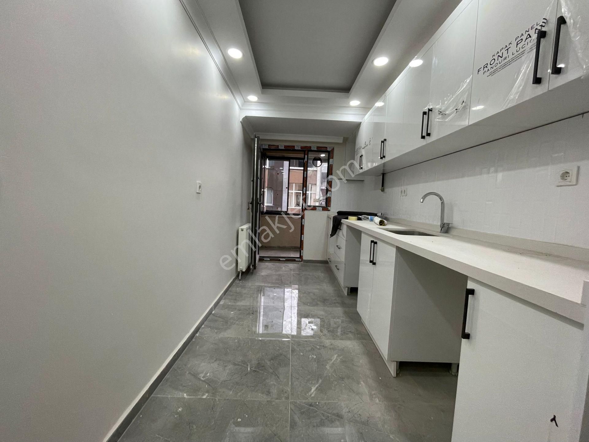 Bahçelievler Siyavuşpaşa Merkez 3+1 Sıfır Bina Kapalı Otoparklı - Görsel 9