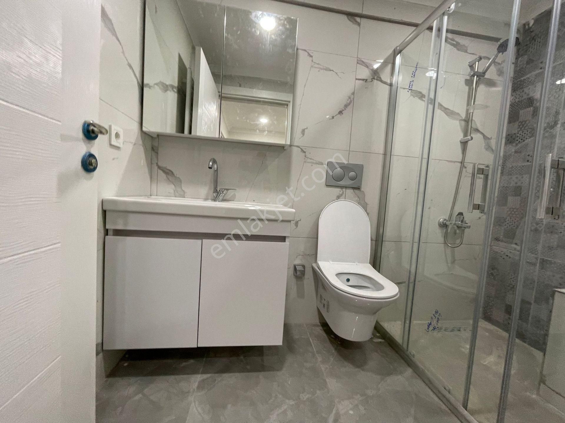 Bahçelievler Siyavuşpaşa Merkez 3+1 Sıfır Bina Kapalı Otoparklı - Görsel 33