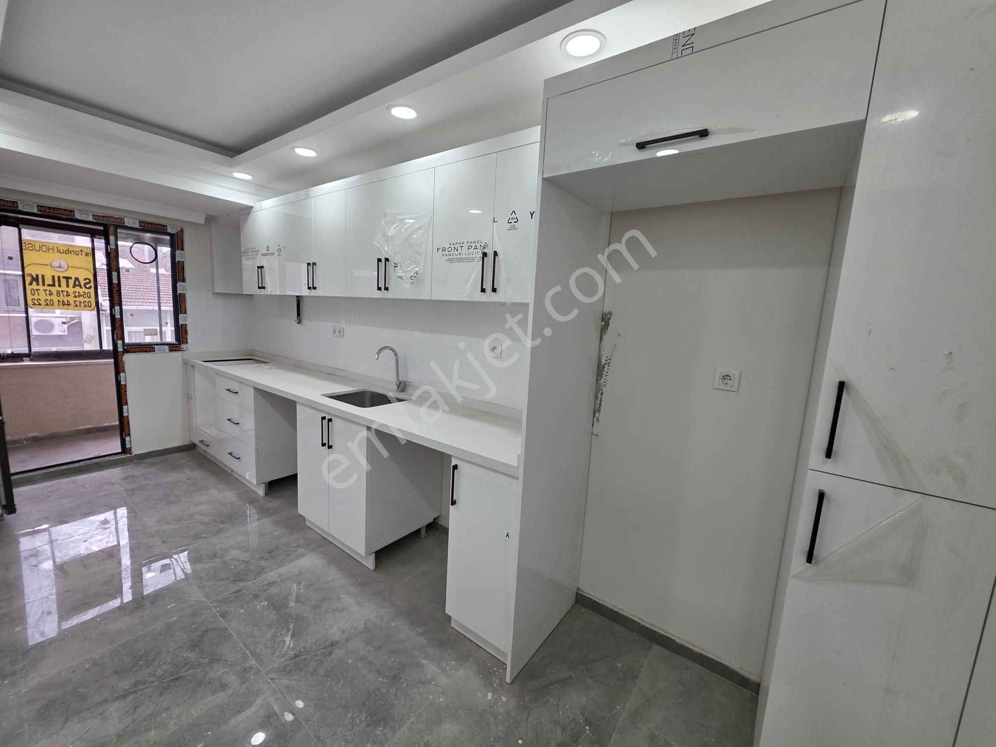 Bahçelievler Siyavuşpaşa Merkez 3+1 Sıfır Bina Kapalı Otoparklı - Görsel 34