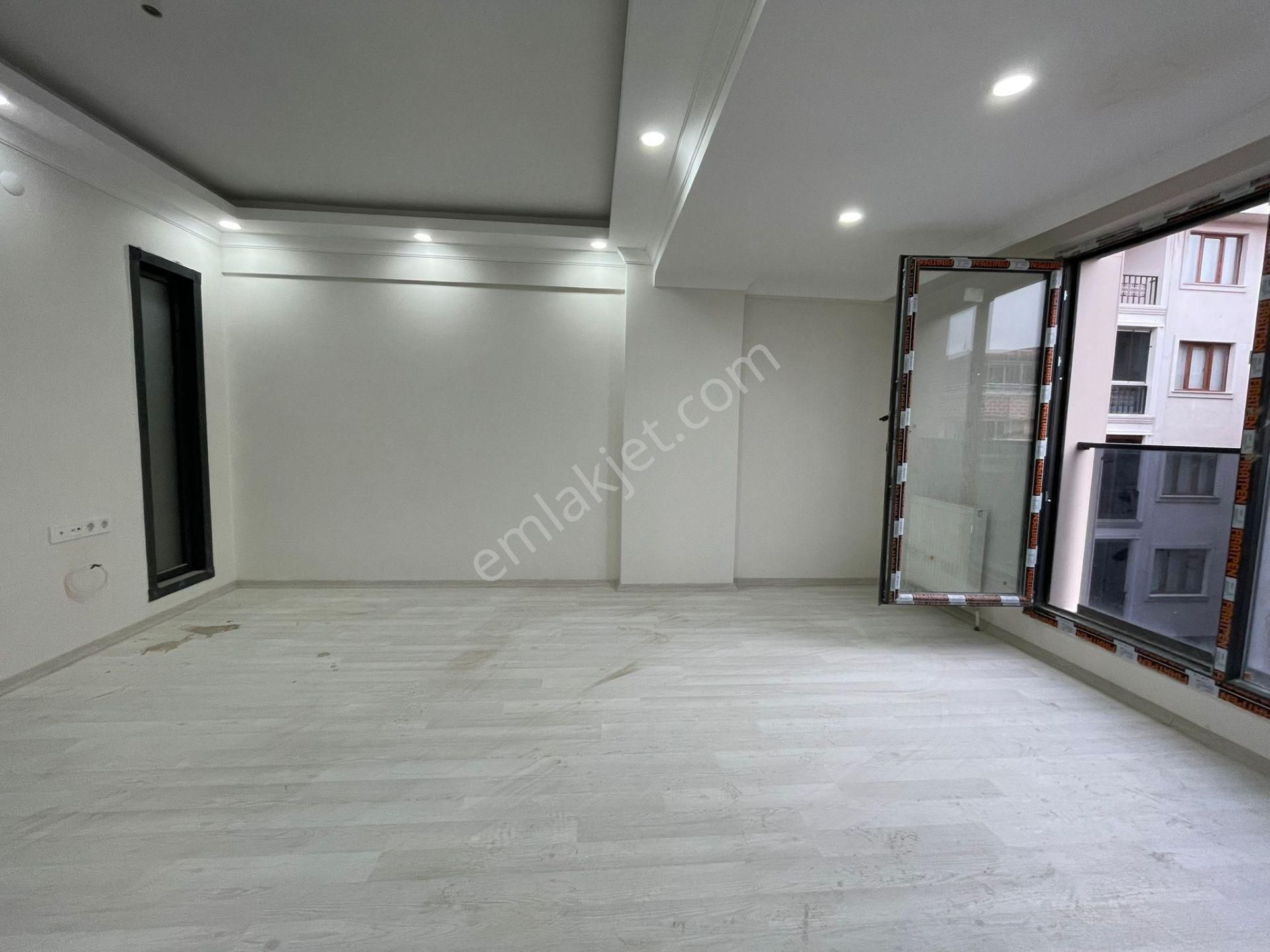 Bahçelievler Siyavuşpaşa Merkez 3+1 Sıfır Bina Kapalı Otoparklı - Görsel 5