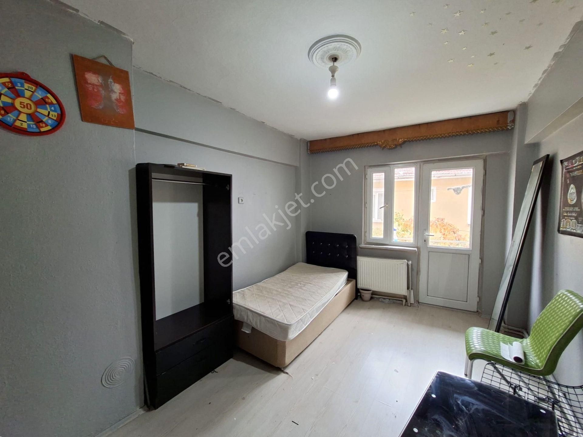 Recep Ümit Emlak'tan Hatboyu-1 Ve Gazi Yakup Satar Caddesi Yakını Kiralık 2+1 Ara Kat Daire - Görsel 7