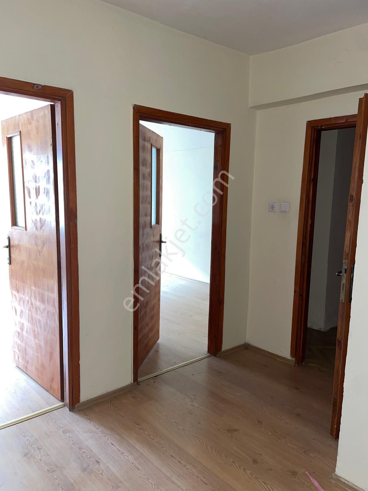 C21 Cius; Perşembe Pazarı Civarında Kat Mülkiyetli 2+1 Satılık Daire - Görsel 8