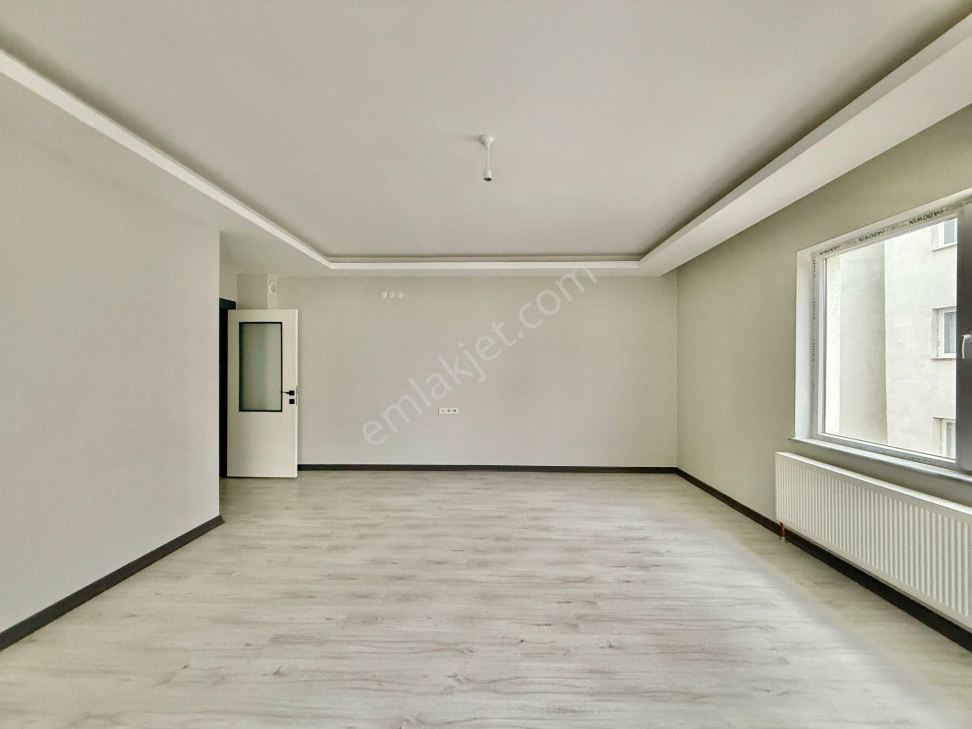 Pursaklar Fatih Mah. Diş Hastanesi Yakını Ara Kat 3+1 Daire - Görsel 4